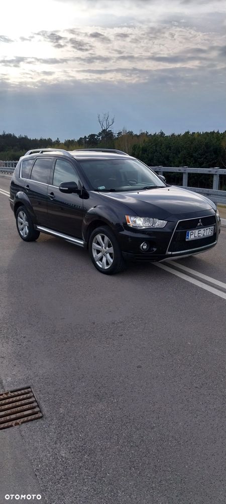 Mitsubishi Outlander 2.0 DID Instyle - 1