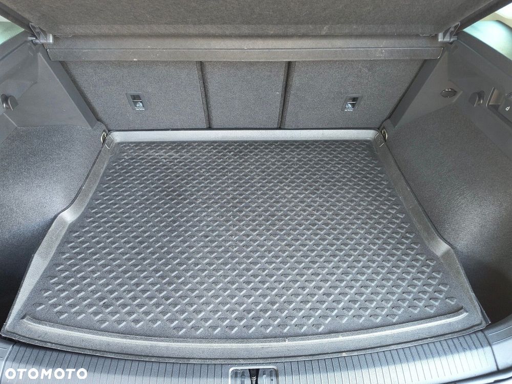Volkswagen Tiguan 1.5 TSI EVO Urban Sport DSG - 34