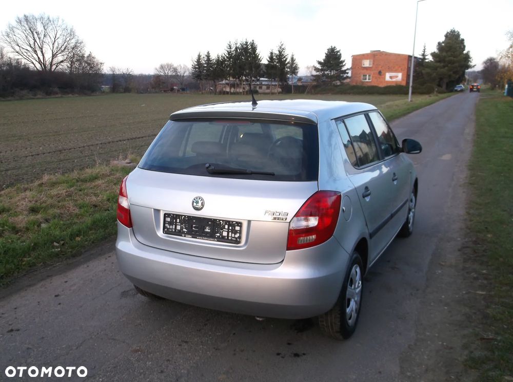 Skoda Fabia 1.4 MPI FAMILY - 32