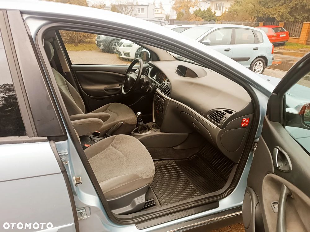 Citroën C5 Tourer HDi 135 FAP Business Class - 17