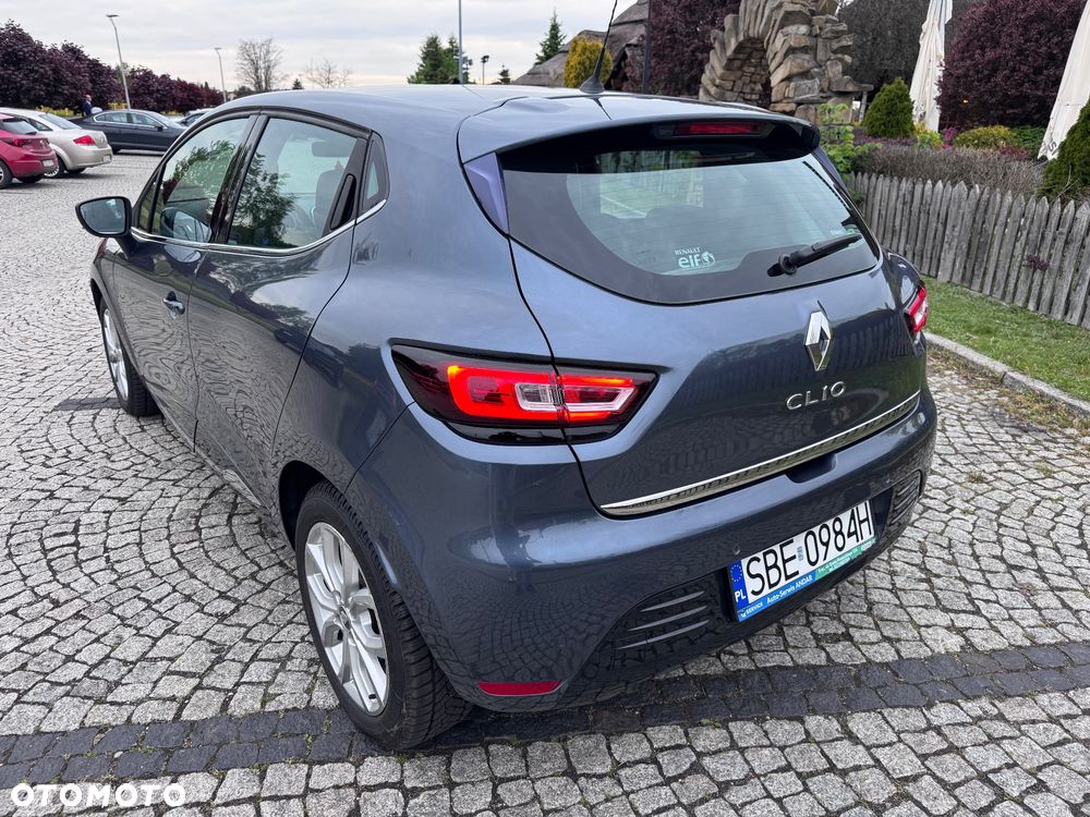 Renault Clio - 16