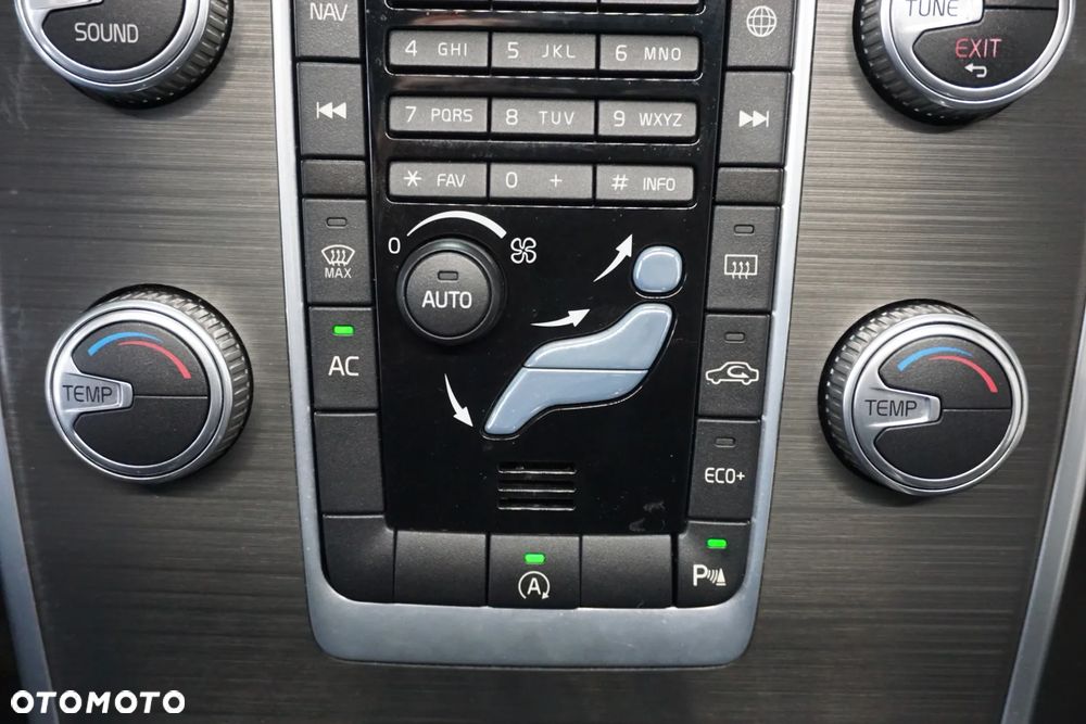 Volvo XC 70 D4 Geartronic Kinetic - 37
