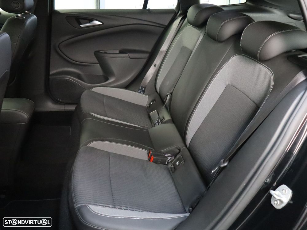 Opel Astra Sports Tourer 1.5 D Design & Tech S/S - 9