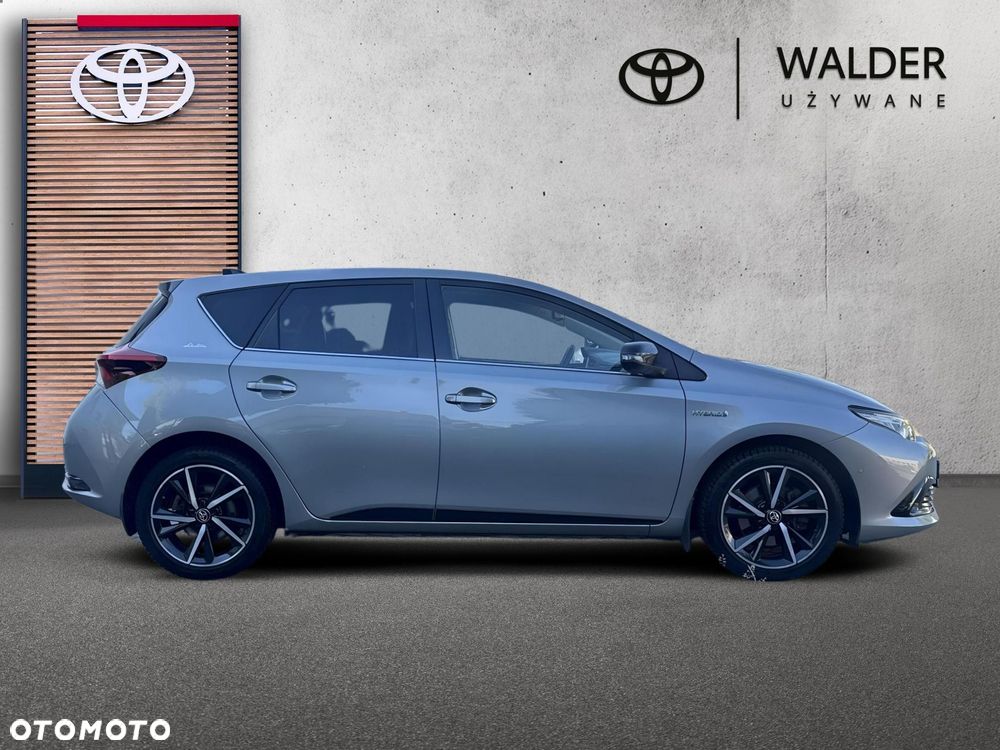 Toyota Auris - 8