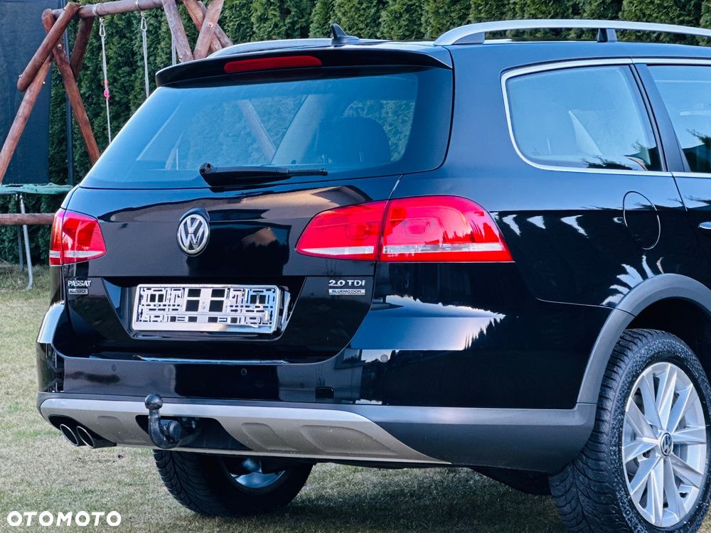Volkswagen Passat 2.0 TDI DPF Highline - 19