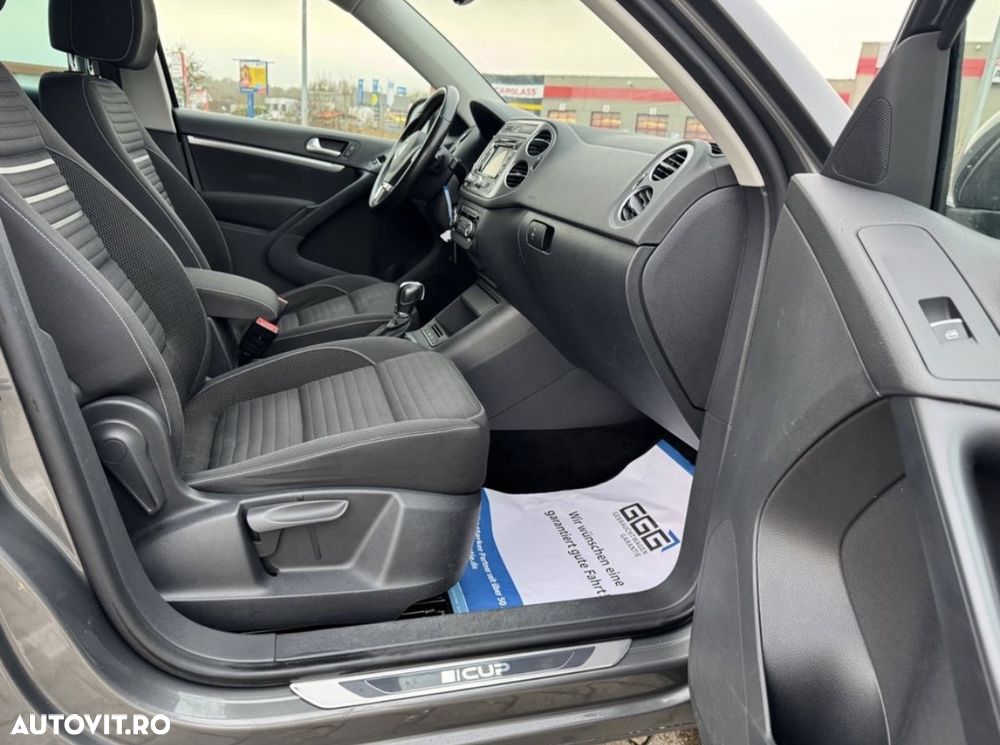 Volkswagen Tiguan 2.0 TDI DPF 4Motion BlueMotion Technology DSG Sport & Style - 19