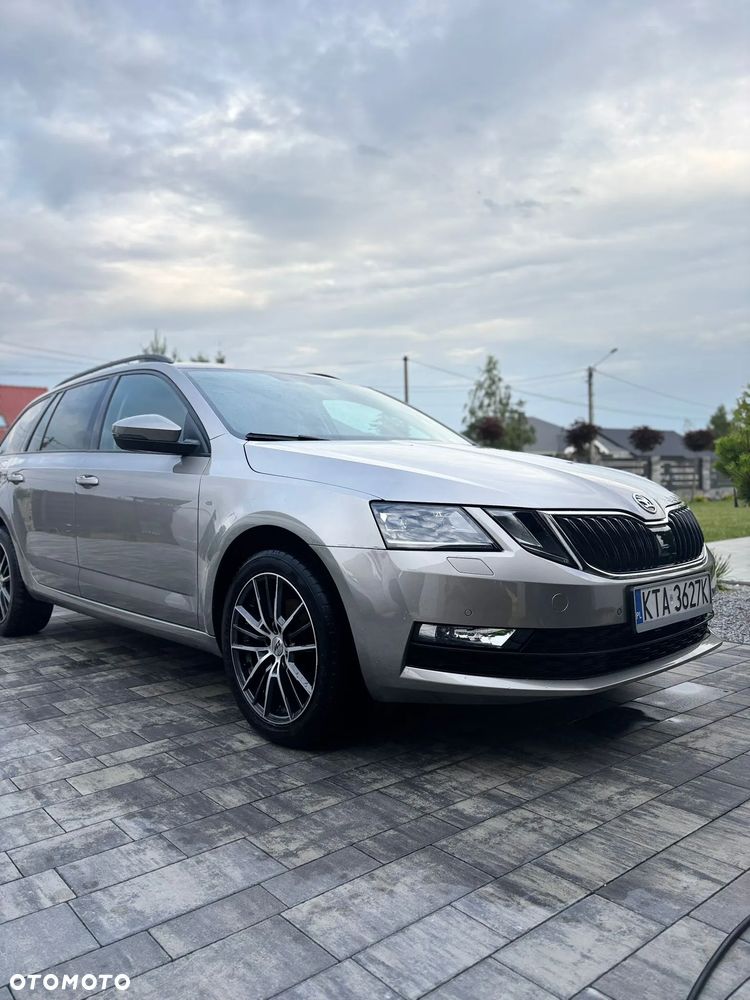 Skoda Octavia 2.0 TDI (Green tec) DSG Joy - 1