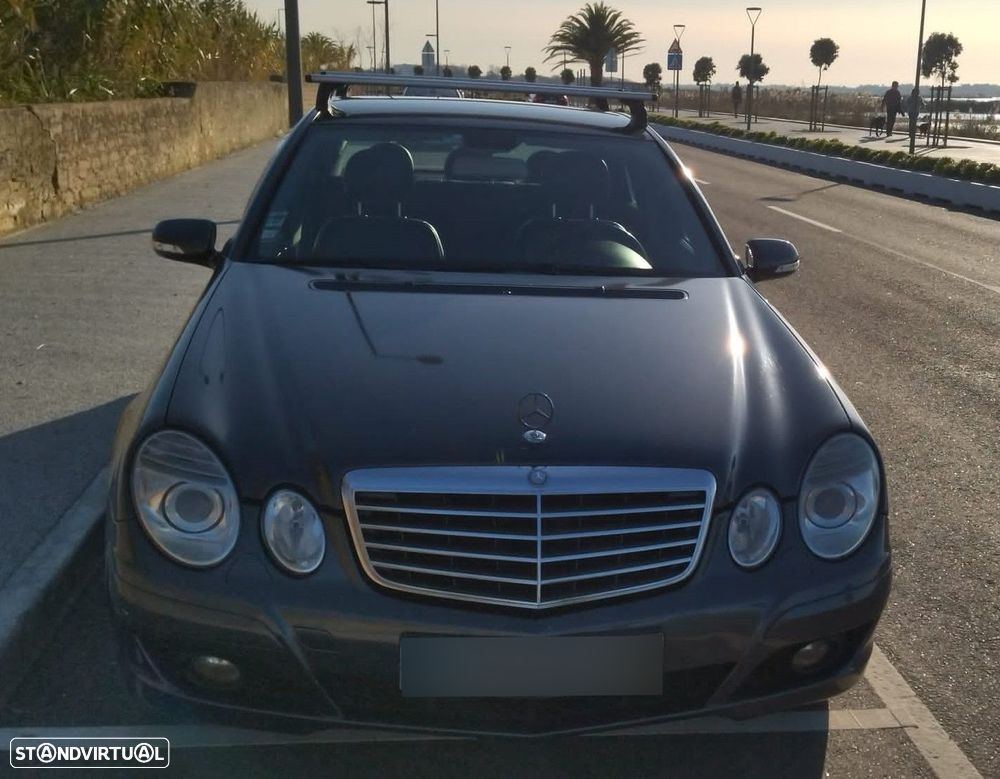 Mercedes-Benz E 200 - 2