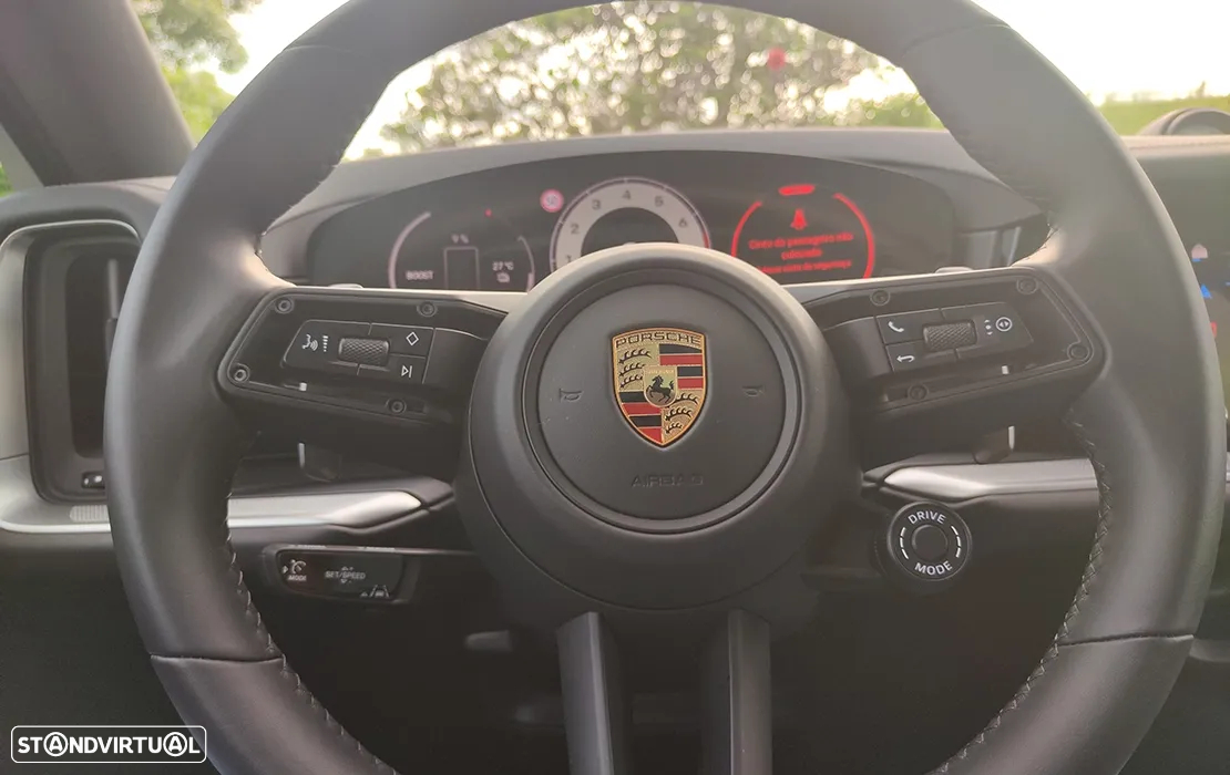 Porsche Cayenne Coupé E-Hybrid - 27