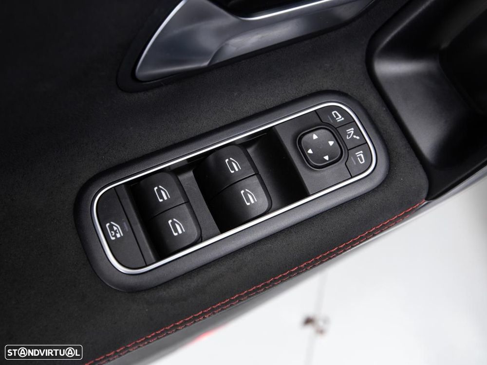 Mercedes-Benz CLA 180 - 16