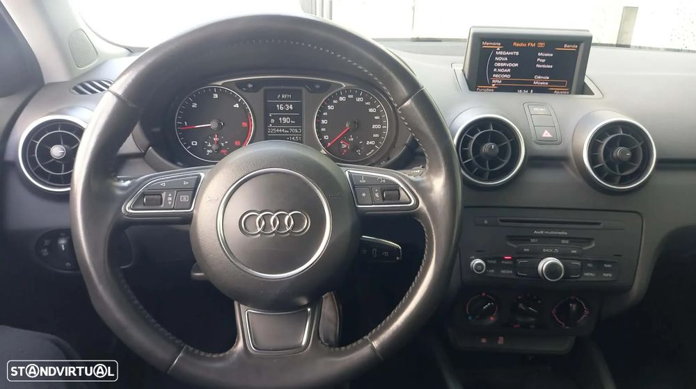 Audi A1 Sportback 1.6 TDI Sport - 26