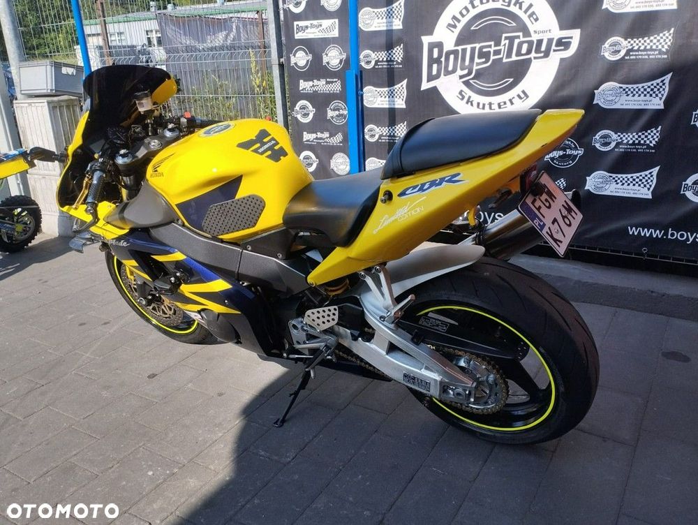 Honda CBR - 6