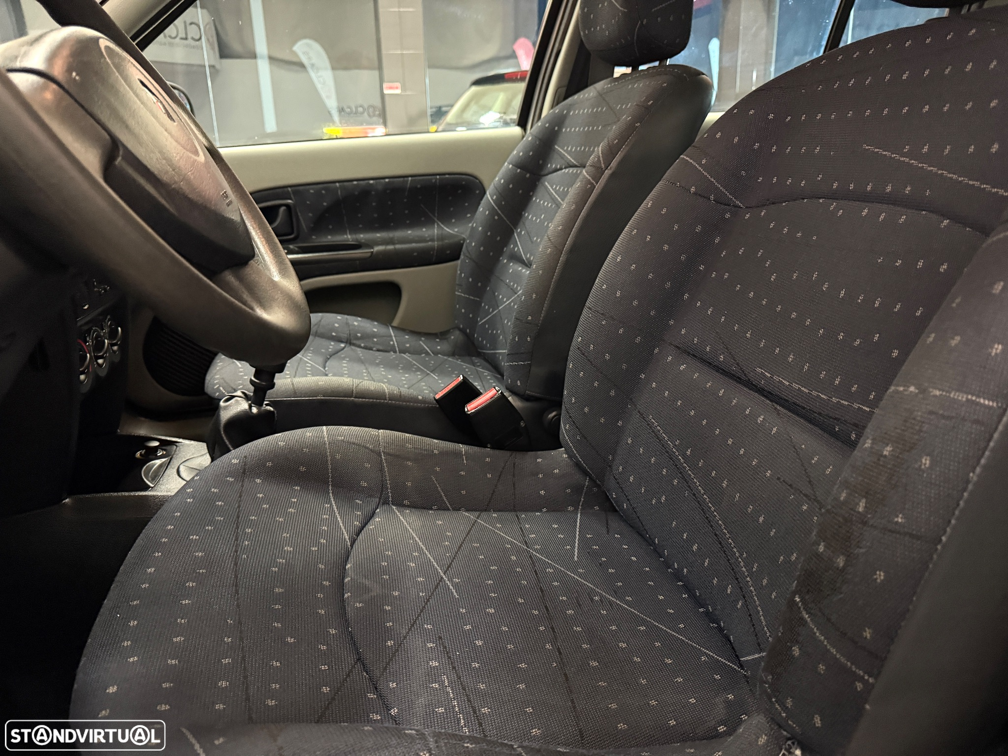 Renault Clio 1.2 16V Extreme - 6