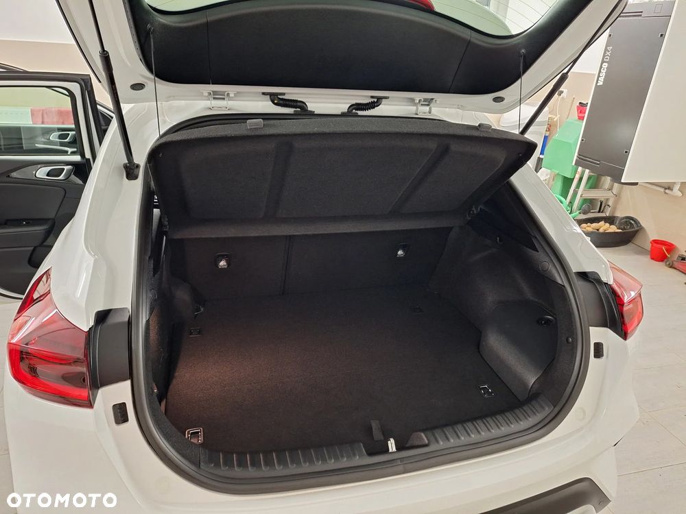 Kia XCeed 1.6 GDI PHEV Business Line DCT - 27