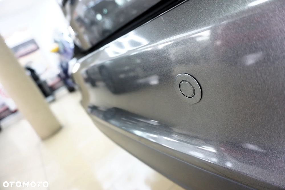 Ford Focus 1.6 FF Ambiente - 17