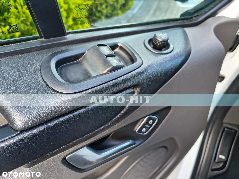 Ford Transit - 28