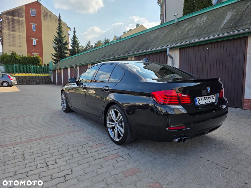 BMW Seria 5 528i xDrive Sport-Aut - 7