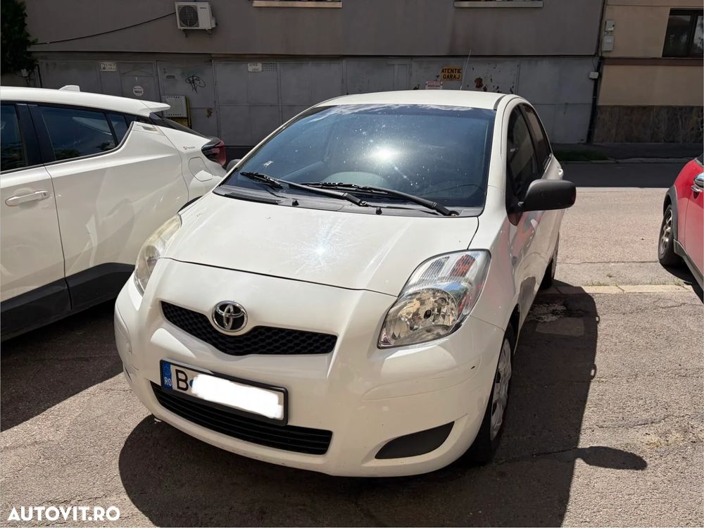 Toyota Yaris 1.4 D-4D Terra - 1