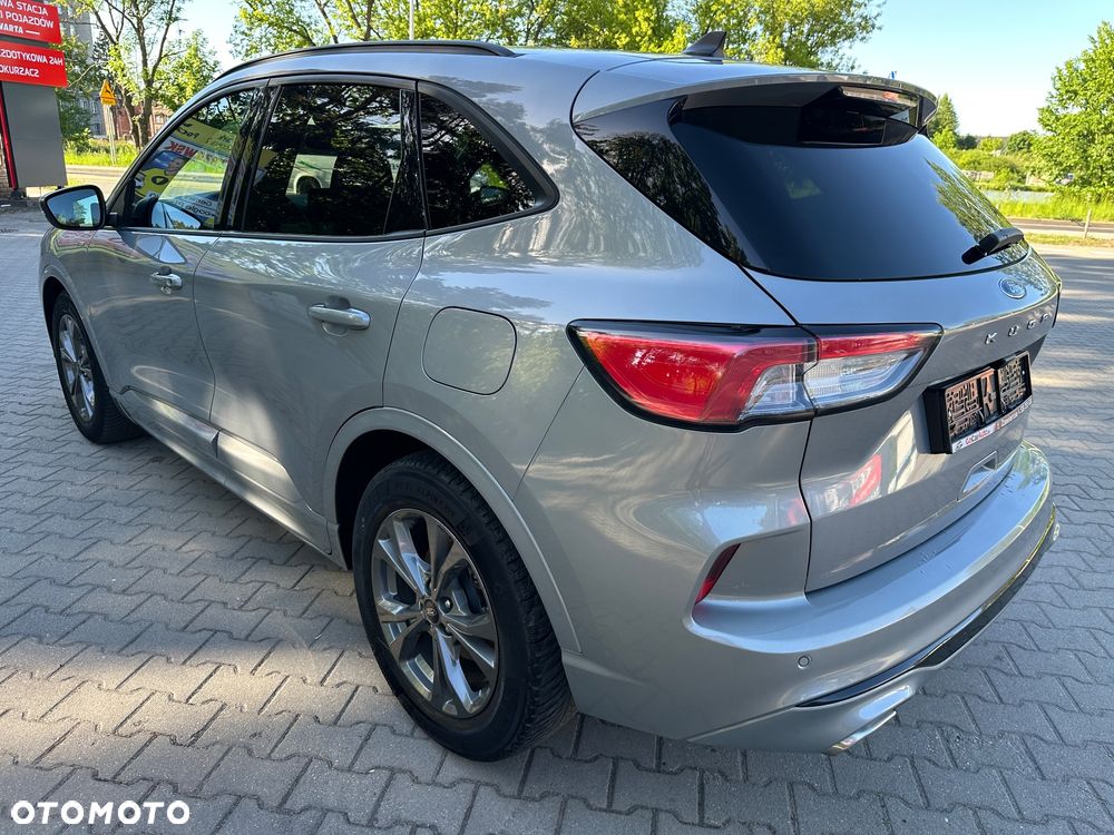 Ford Kuga 1.5 EcoBoost ST-LINE X - 31