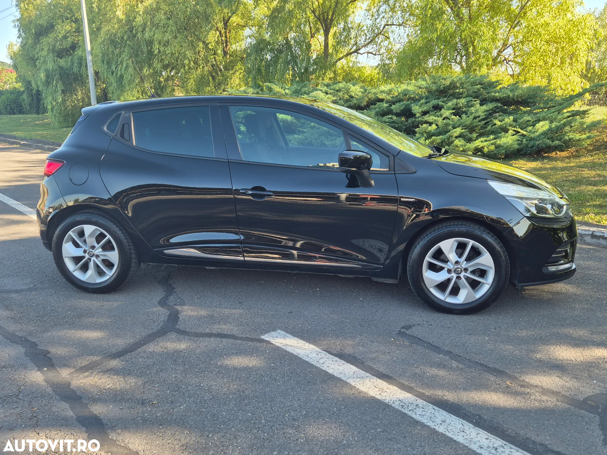 Renault Clio - 3
