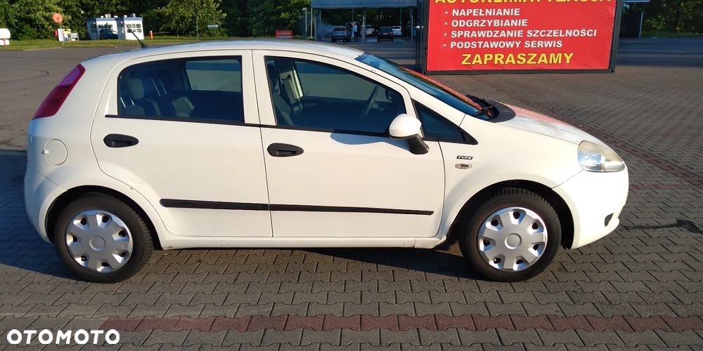 Fiat Grande Punto - 19