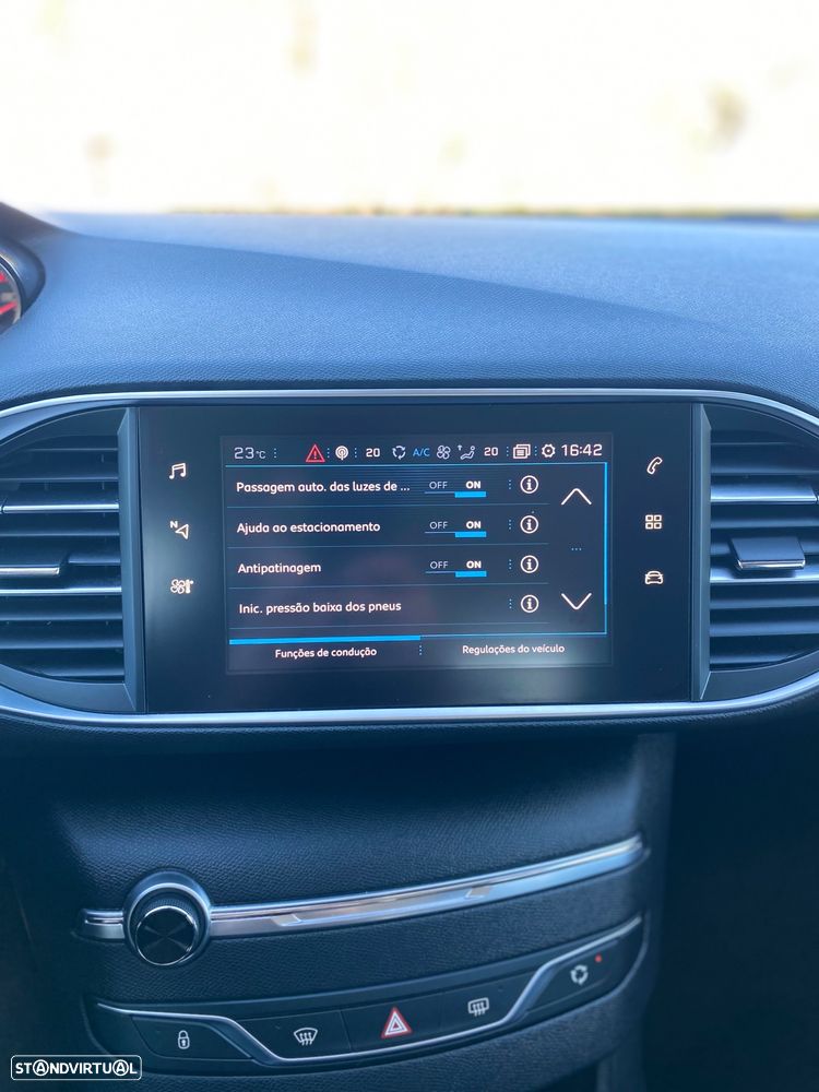 Peugeot 308 PureTech 110 Stop & Start Allure - 11