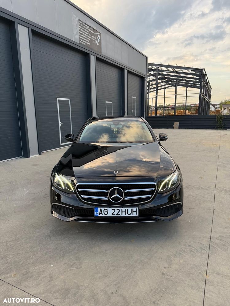 Mercedes-Benz E 220 d Aut. - 1