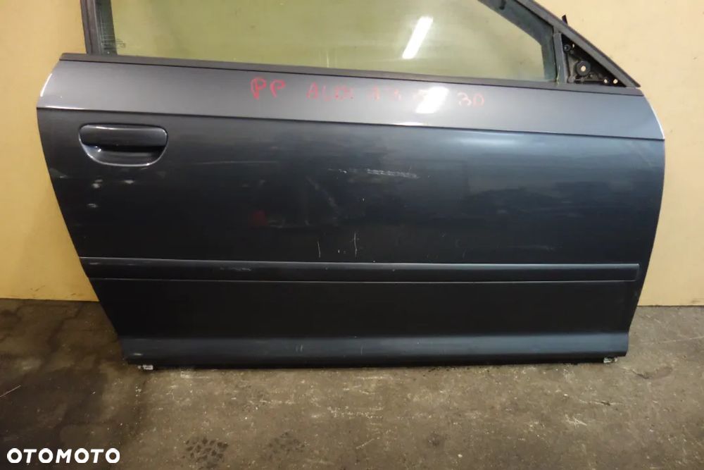 DRZWI PRAWY PRZÓD AUDI A8 8P 3D - 2