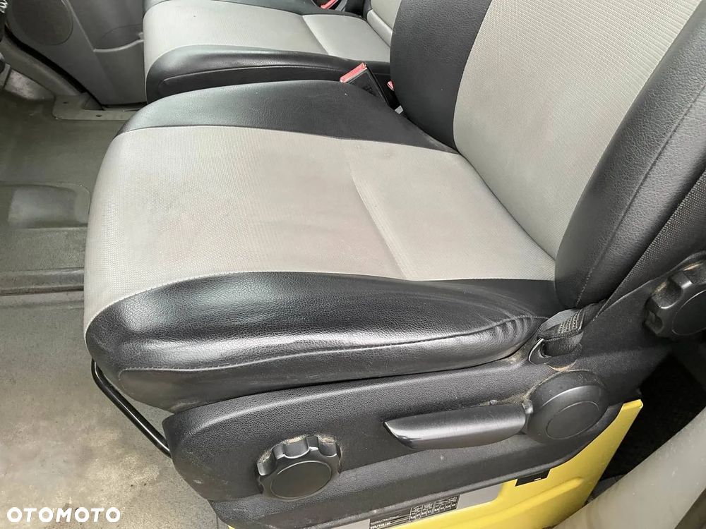 Volkswagen Crafter - 12