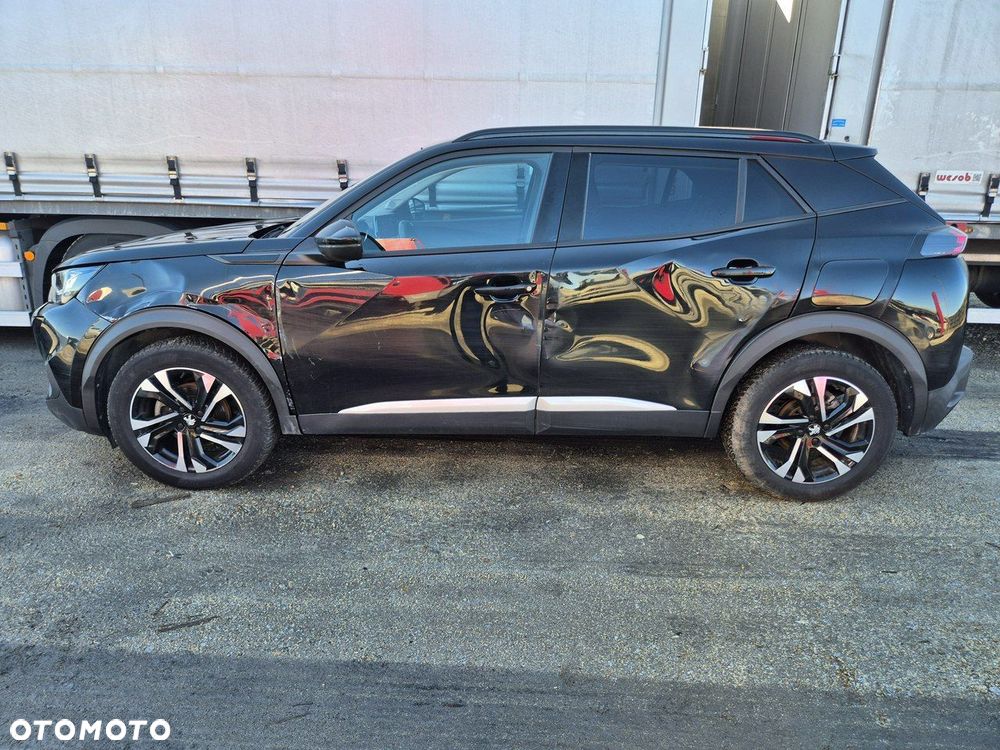 Peugeot 2008 - 6