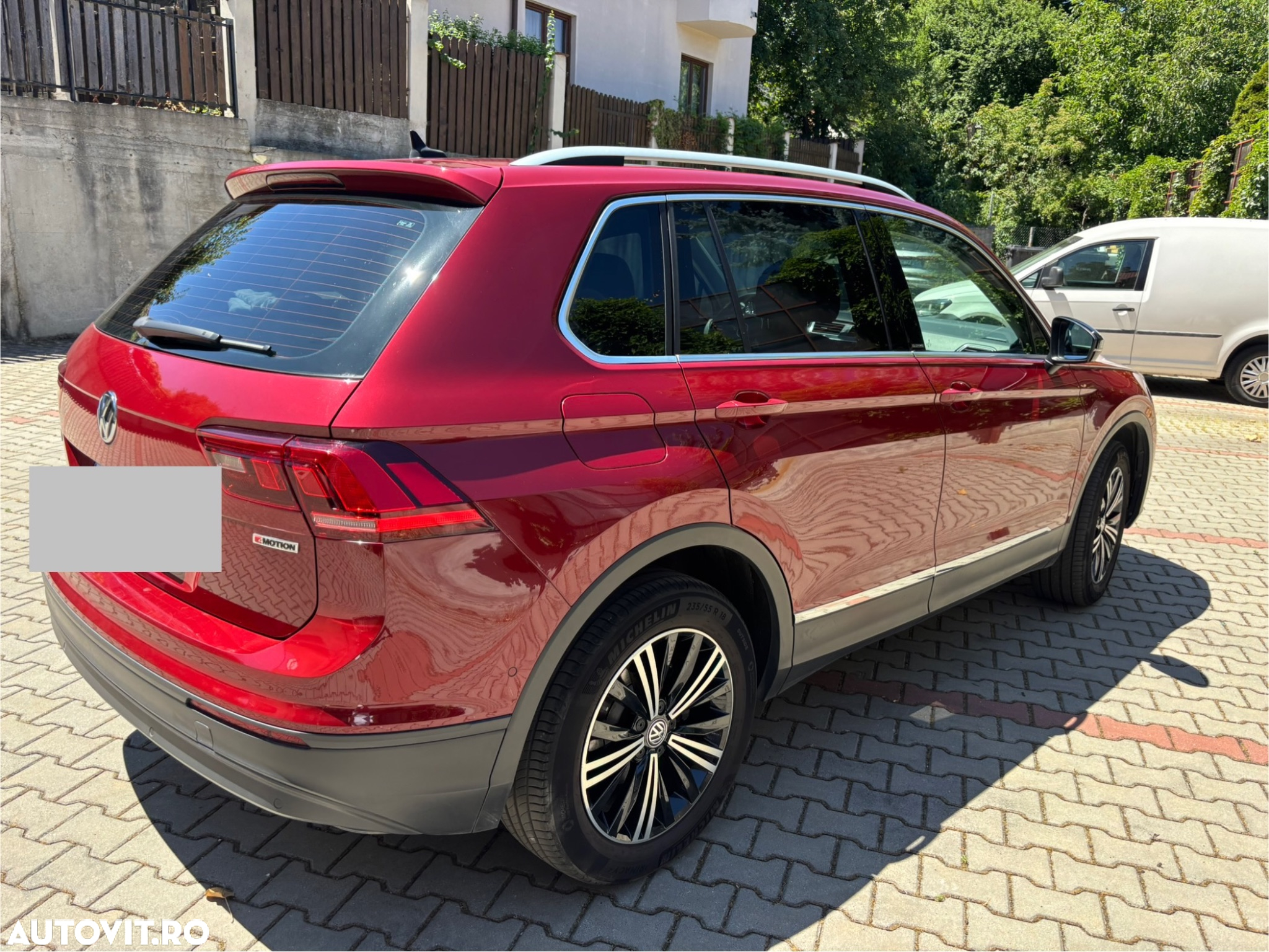 Volkswagen Tiguan 2.0 TSI 4Motion DSG OPF IQ.DRIVE - 11