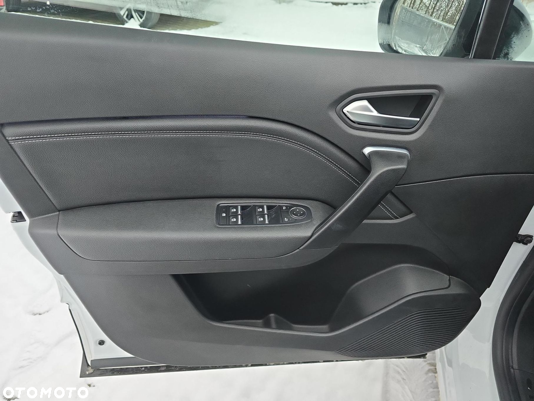 Renault Captur 1.0 TCe Techno - 13