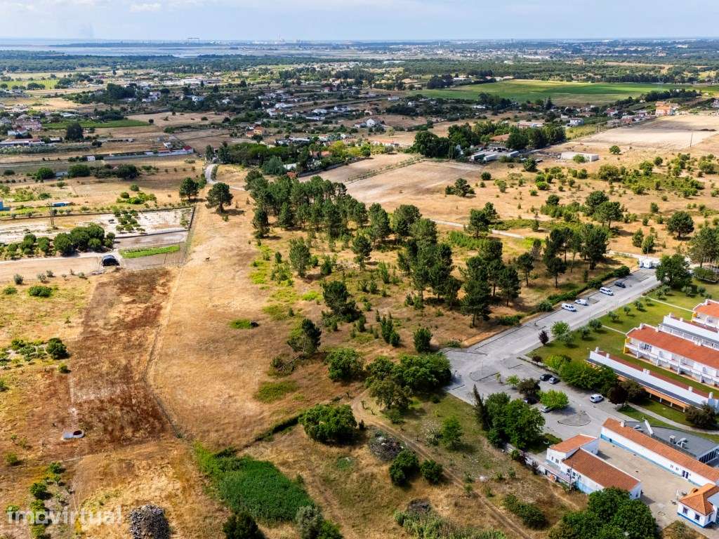 Terreno no Poceirão para investimento - Grande imagem: 5/10