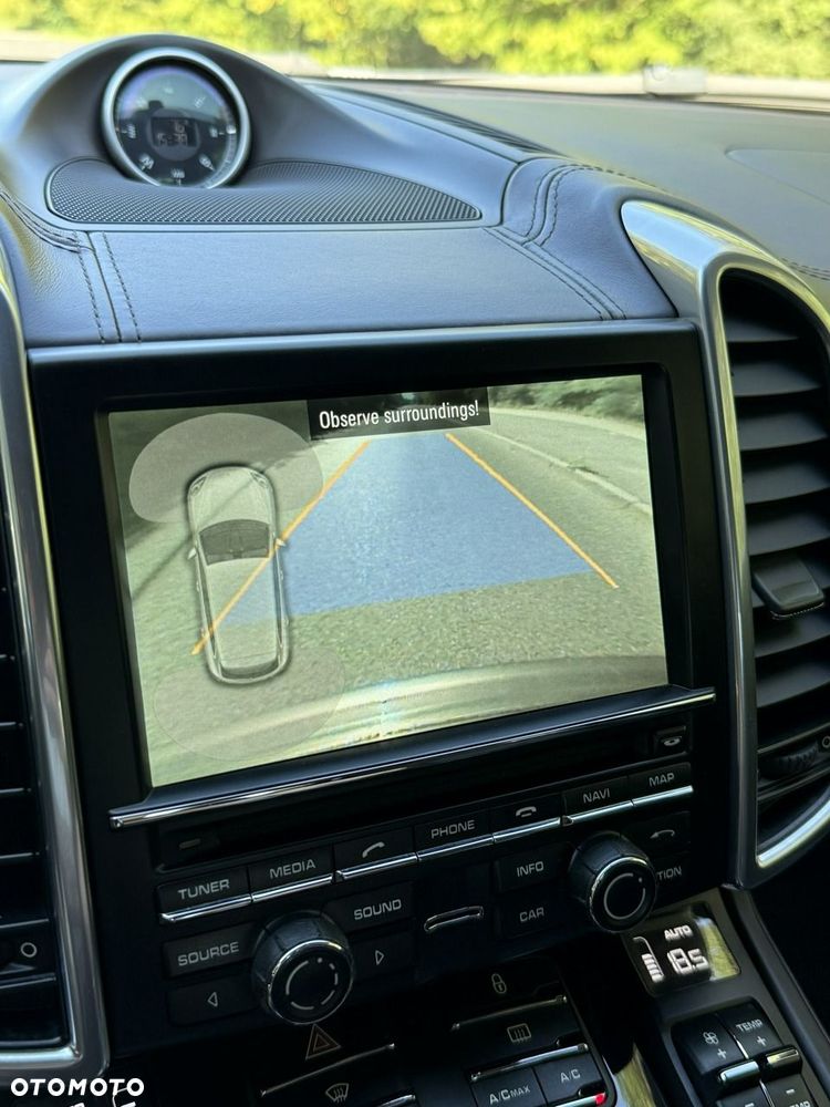 Porsche Cayenne Diesel Platinum Edition - 31