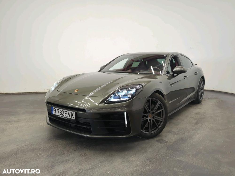 Porsche Panamera 4 E-Hybrid