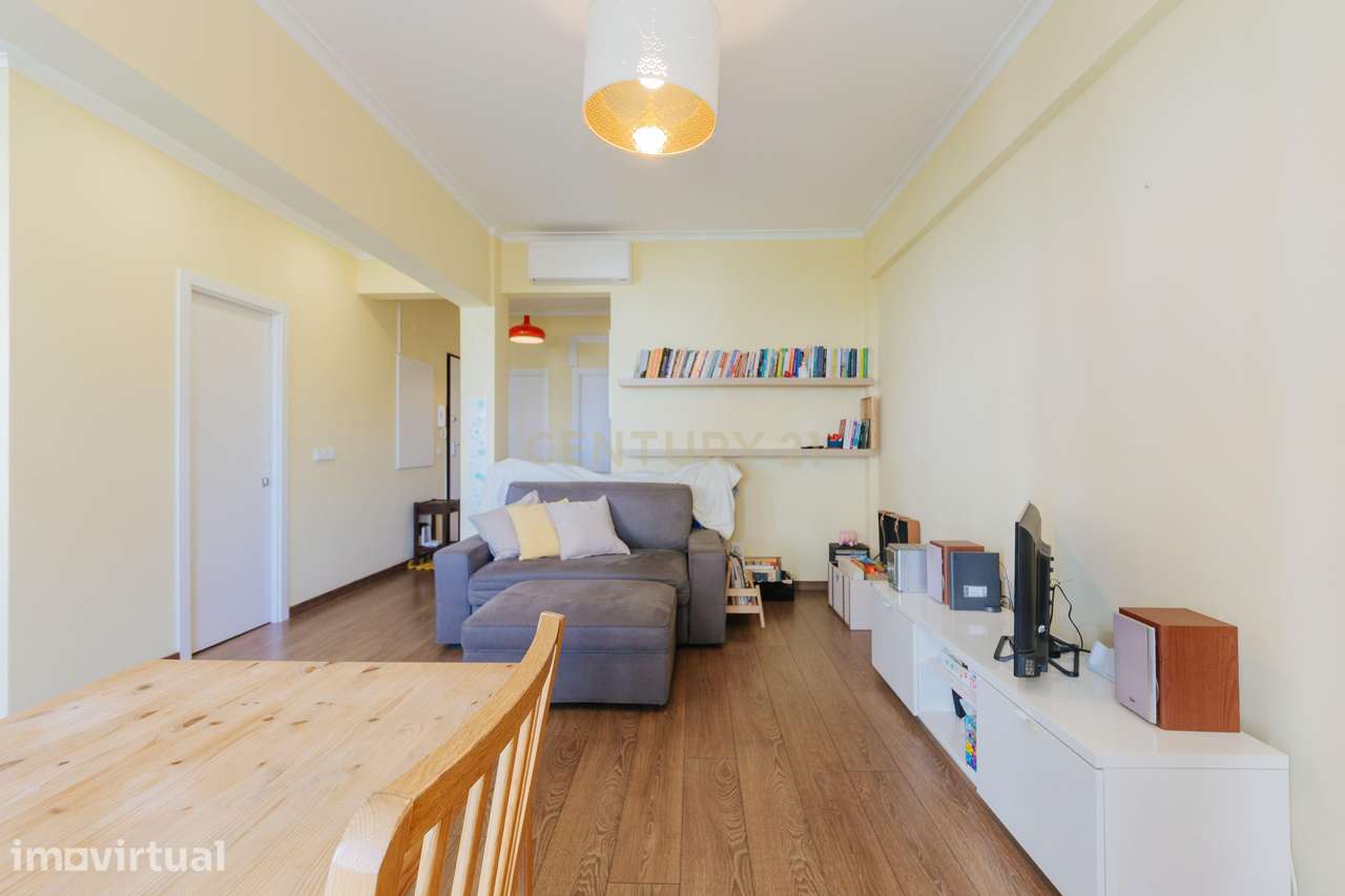 Apartamento T2 para arrendamento, luminoso e com ar-condicionado, no - Grande imagem: 2/16