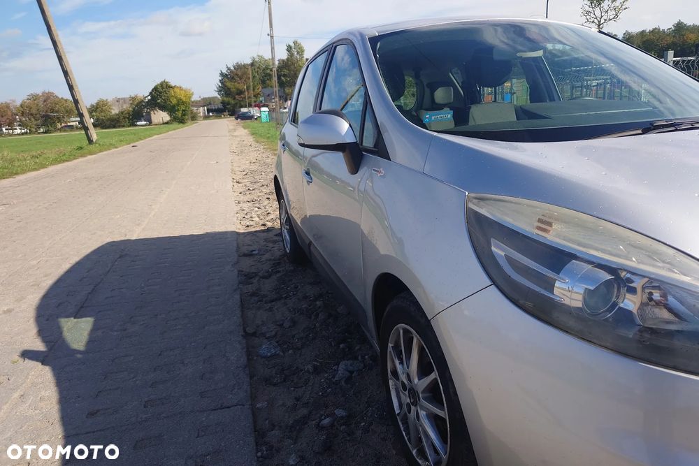 Renault Scenic 1.6dCi Energy TomTom Edition - 11