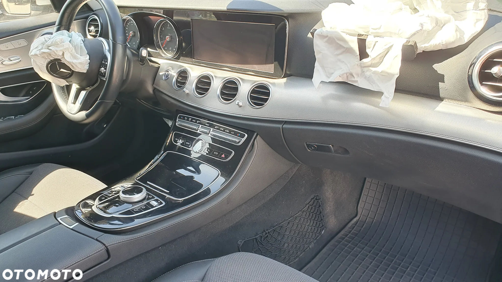 Mercedes-Benz Klasa E 220 d AMG/Avantgarde - 4