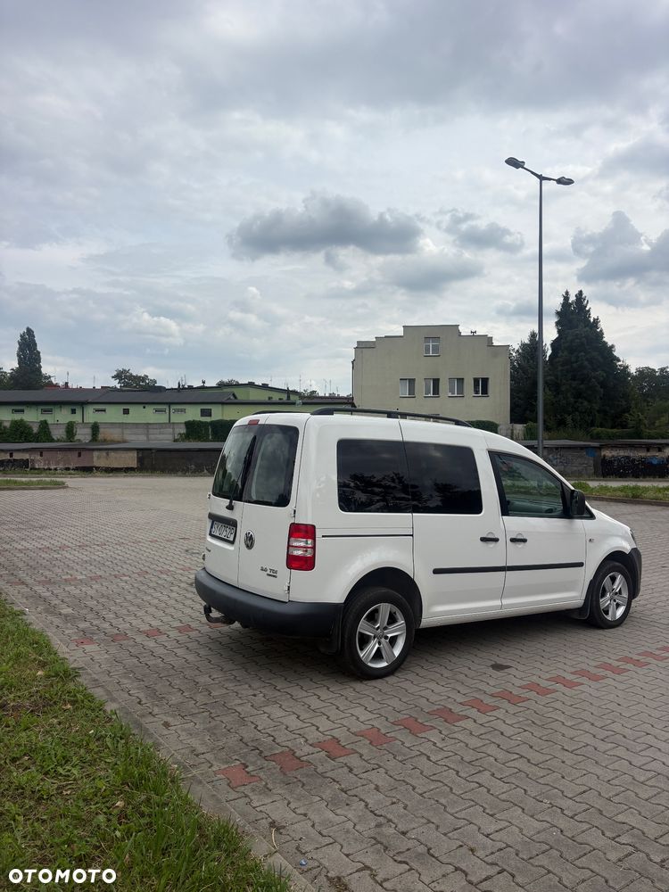 Volkswagen Caddy Comfortline 4Motion - 5