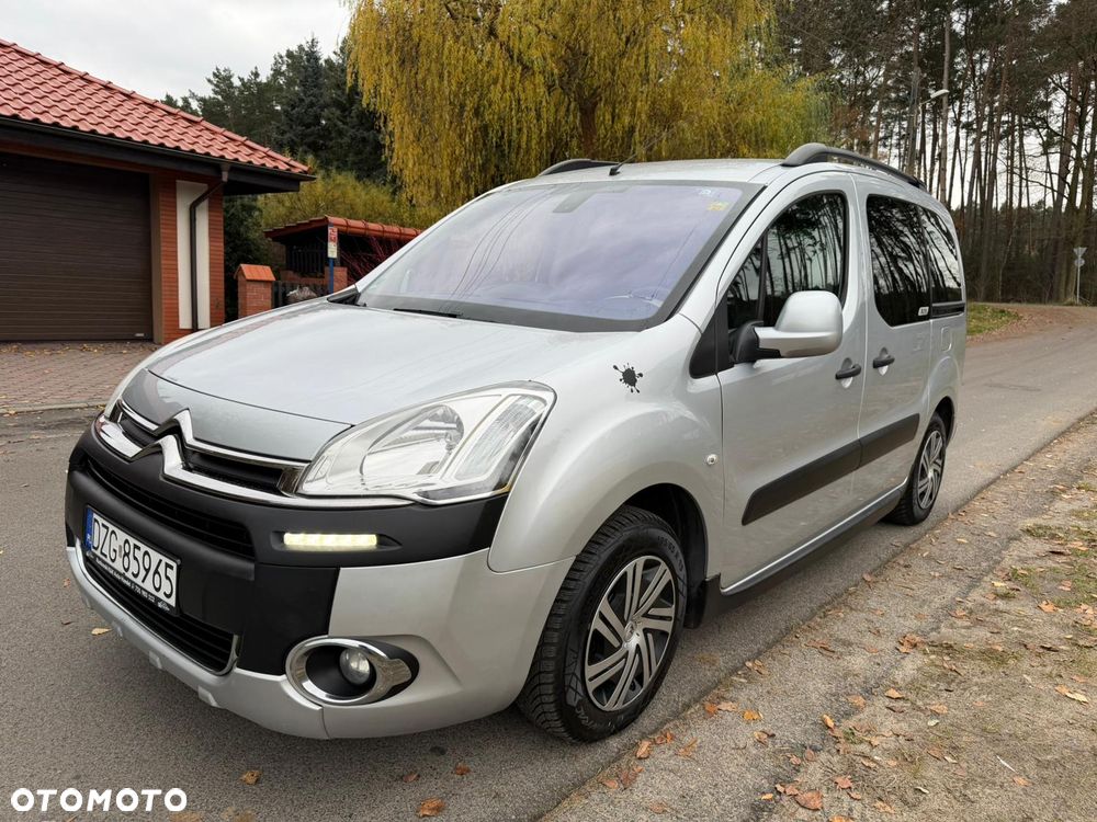 Citroën Berlingo Multispace HDi 115 FAP XTR - 25
