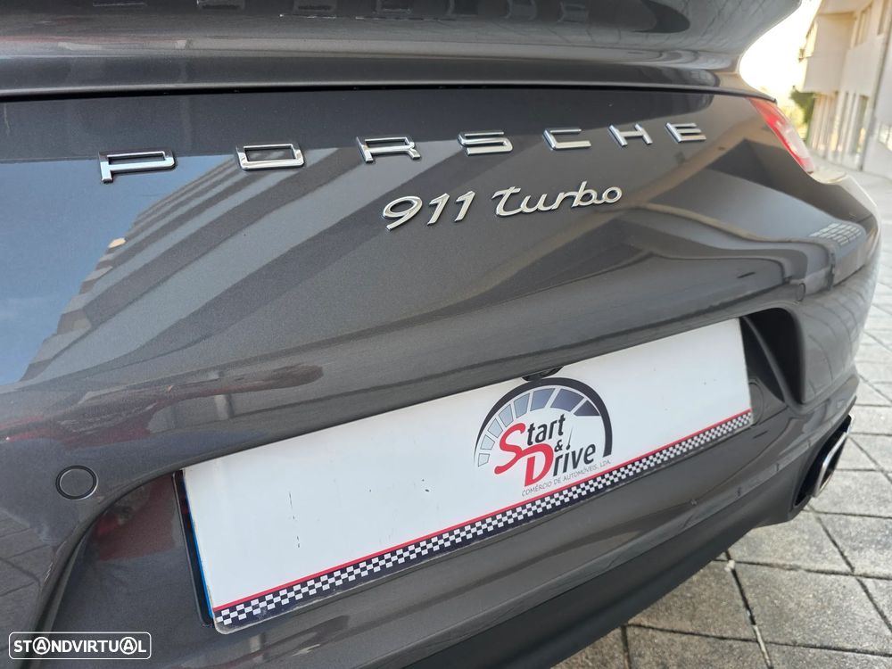 Porsche 911 (991) Turbo PDK - 18
