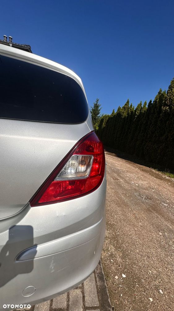 Opel Corsa 1.2 16V 111 - 3