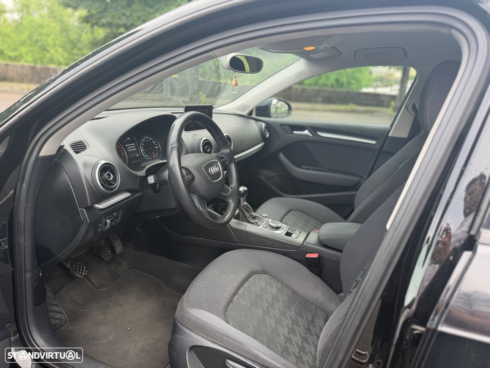 Audi A3 Sportback 1.6 TDI - 6