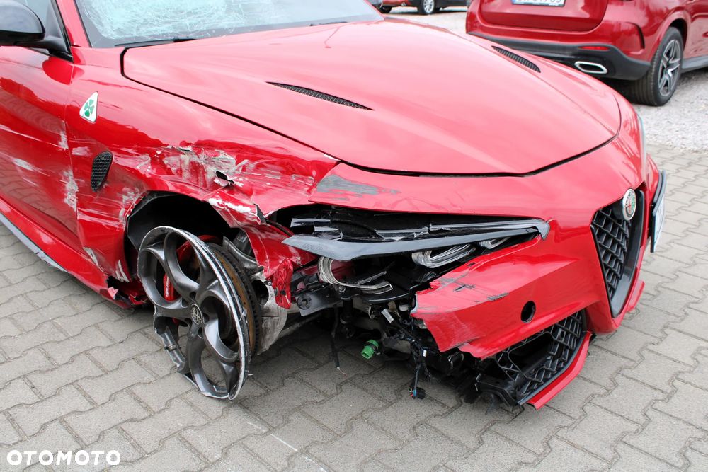 Alfa Romeo Giulia - 15