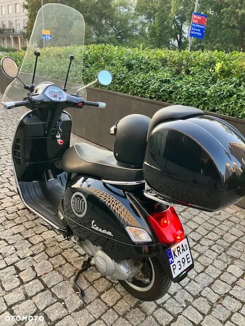 Vespa GTS - 3