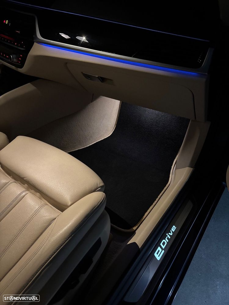BMW 530 e iPerformance Line Luxury - 11