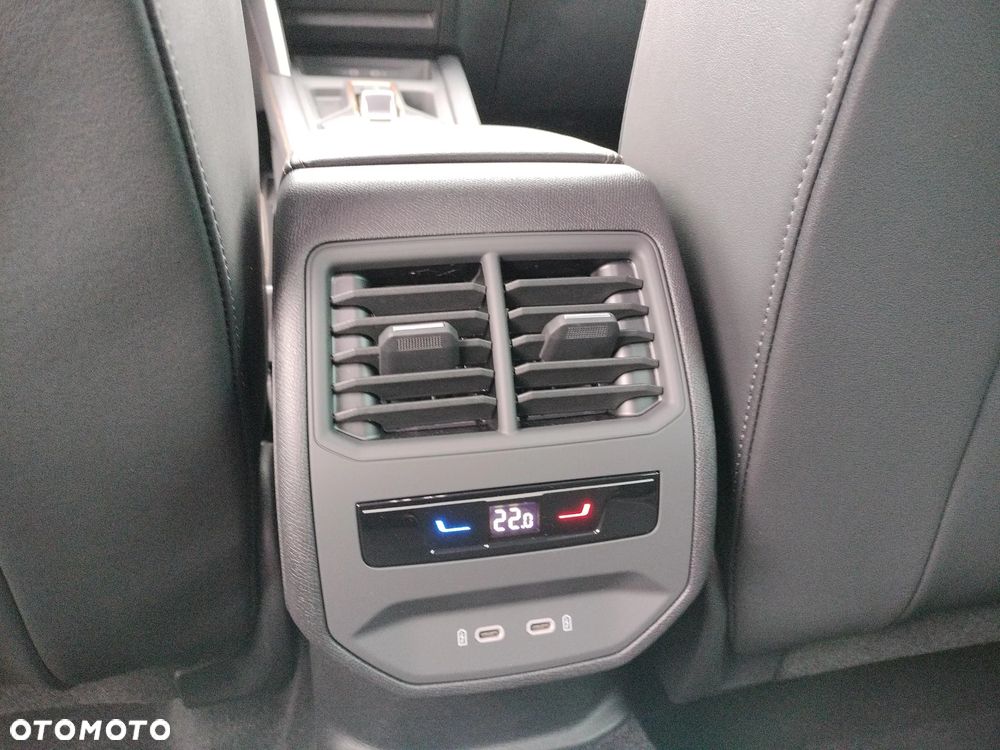 Cupra Formentor 1.5 eTSI mHEV DSG - 22