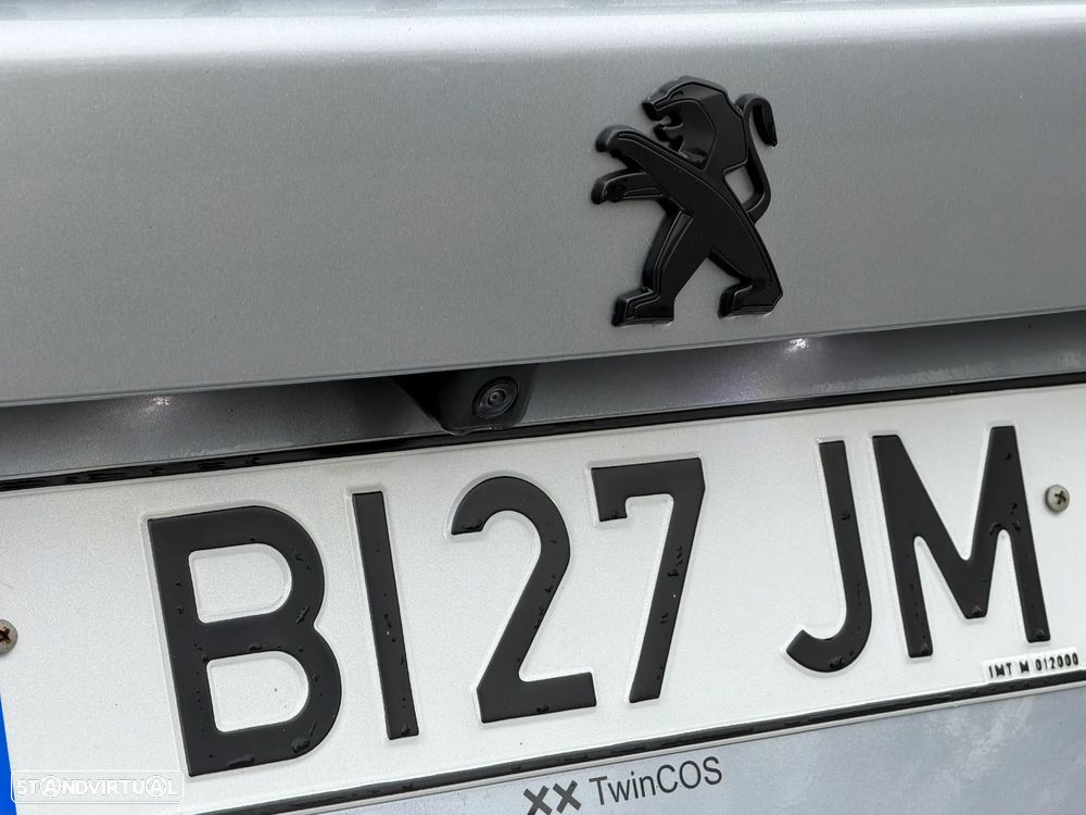 Peugeot e-2008 Active Pack - 11
