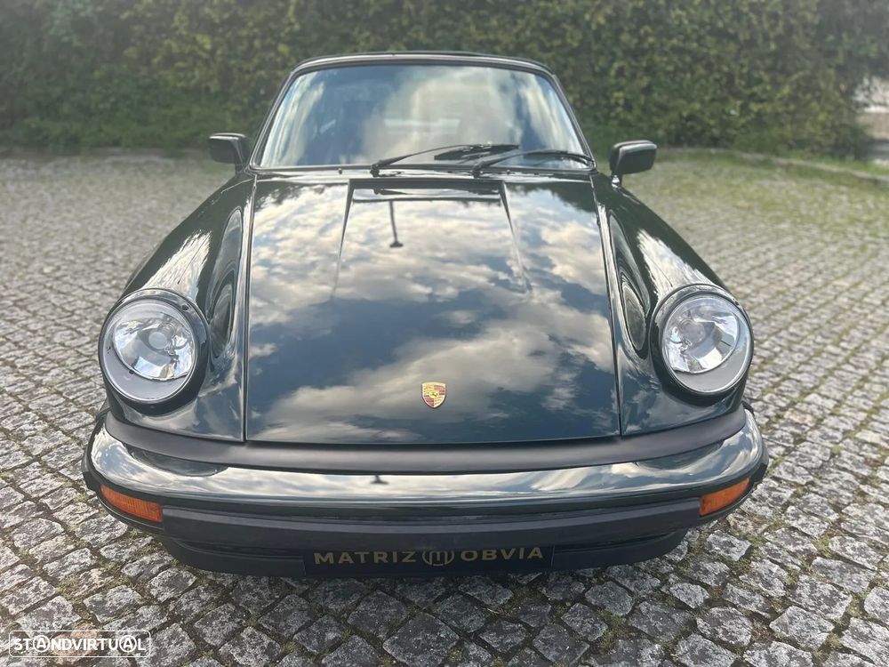 Porsche 911 Série F - 1