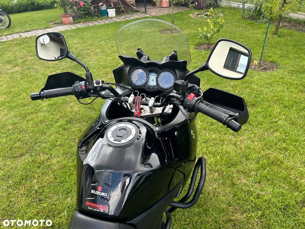 Suzuki DL - 11